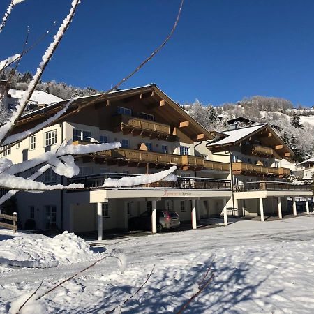 Alpinresort Kaprun 5 Exterior photo